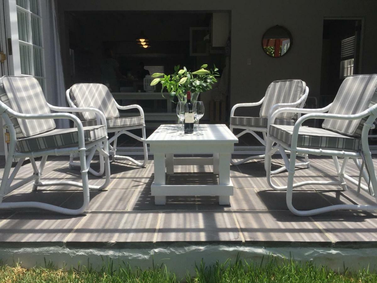 Acorn Cottage Hermanus Luaran gambar